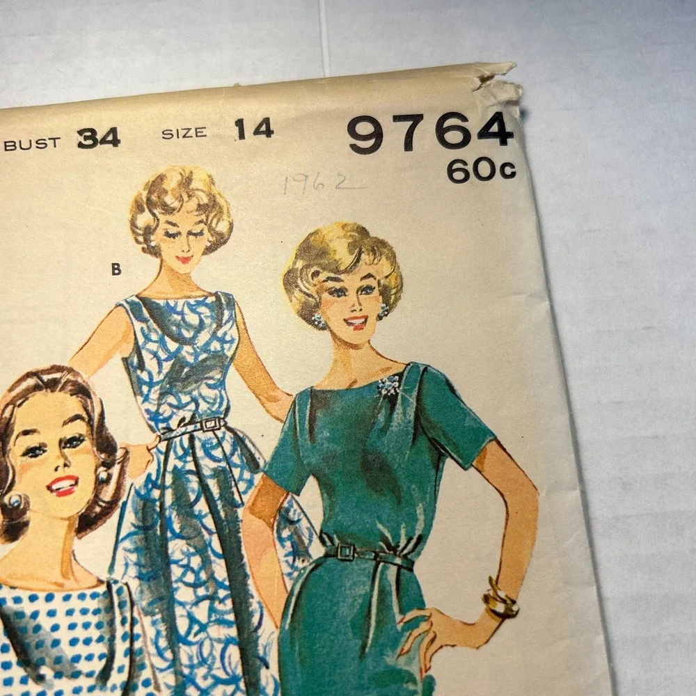 Butterick Vintage 1960's Pattern #9764 Shallow Neck Dress‎ Size 14